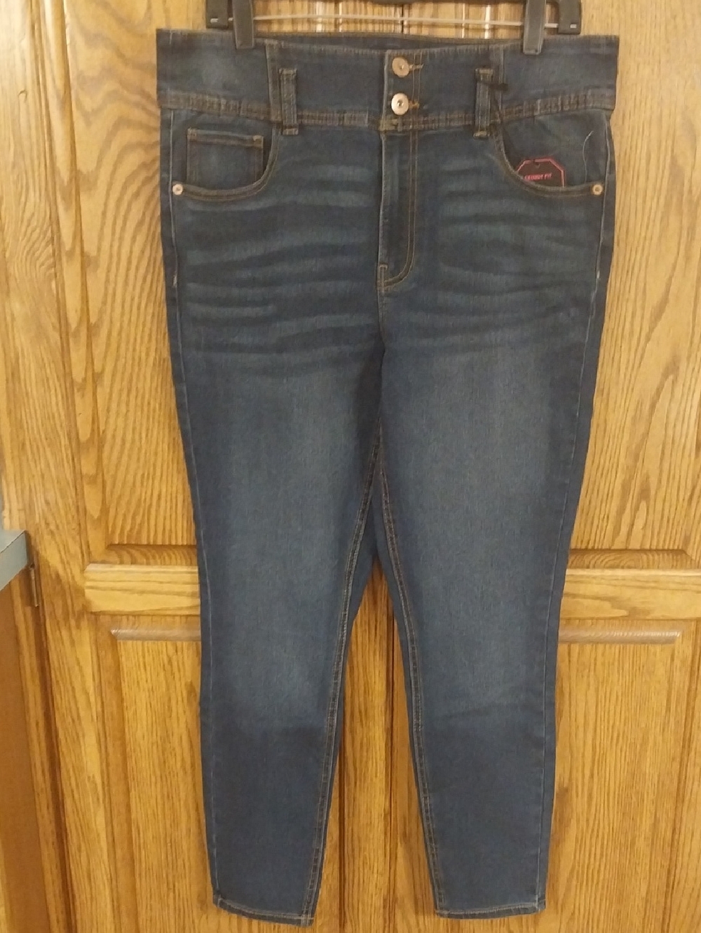High-Waisted NWT Skinny Fit No Gap Waistband Denim Jeans Sz 17 Medium Blue Wash